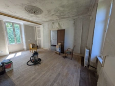 GUEMENE SUR SCORFF MAISON BOURGEOISE  7 PIÈCES 185 M² ENVIRON AVEC GARAGE ET DÉPENDANCES,UN PUITS UNE PARCELLE DE 3706M² 
