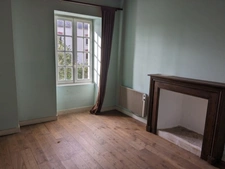 GUEMENE SUR SCORFF JOLIE MAISON EN PIERRE SOUS ARDOISE 95M² 4 PIECES  A RENOVER SANS JARDIN