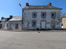 GUEMENE SUR SCORFF ENSEMBLE DE 2 MAISON 8 PIECES DE 150M² ENVION SANS JARDIN A RENVOVER