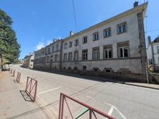 GUEMENE SUR SCORFF IMMEUBLE DE RAPPORT DE 600 M² ENVIRON SUR PARCELLE DE 830m² ENVIRON