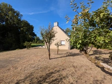 GUERN JOLIE MAISON NÉO BRETONNE AVEC UNE VIE DE PLAIN PIED DE 4 PIECES DE 100M² ENVIRON SUR PARCELLE DE 911m²