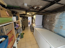 PLOERDUT MAISON EN REZ DE CHAUSSÉE SURÉLEVÉ DE 6 PIÈCES DE 130m² ENVIRON PARCELLE CLÔTURÉE DE 1327M²