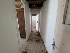 Ensemble de 3 Longères de 430m² au total en pierre a rénover avec appentis et grange parcelle de 8000 m² envrion
