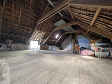  SAINT CARADEC TRÉGOMEL ENSEMBLE DE 2 MAISONS,UN GARAGE, UNE DÉPENDANCE DE 20m² PARCELLES DE 250m²