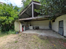 LIGNOL en campage au calme maison en rez de chaussée surélevé de 98m² environ 6 pièces parcelle de 2425m² environ avec dépendance.