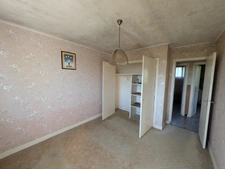 LOCMALO MAISON À RÉNOVER DE 80M² environ 5 pièces parcelle de 1066m² envion.