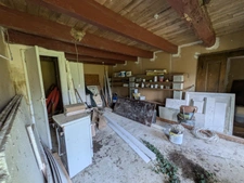 Ensemble de 3 Longères de 430m² au total en pierre a rénover avec appentis et grange parcelle de 8000 m² envrion