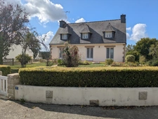 SEGLIEN MAISON NÉO BRETONNE DE 150M² DE 7 PIÈCES AVEC VIE DE PLAIN PIED PARCELLE CLÔTURÉE DE 807m²