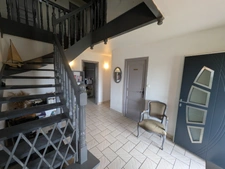 GUERN JOLIE MAISON DE 170M² AVEC VIE DE PLAIN PIED 7 PIECES GARAGE ET ATELIER PARCELLE DE 5150M² ENVIRON