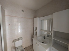 LORIENT APPARTEMENT DE 66 M² HABITABLE A RAFRAICHIR DE TYPE 3 A PROXIMITÉ DU CENTRE VILLE ET DE LA ROCADE