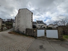 Guémené Sur Scorff centre ville  maison de 3 pièces de 65m² parcelle de 186m².