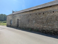 GUEMENE SUR SCORFF LONGÈRE DE 180M² ENVIRON 3 PIÈCES PARCELLE DE 1087M² ENVIRON