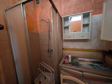 BUBRY MAISON À RÉNOVER DE 65 m² ENVIRON 3 PIÈCES GARAGE ET ABRI DE JARDIN PARCELLE DE 1450M²