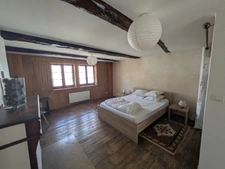 GUEMENE SUR SCORFF MAISON EN PIERRE À COLOMBAGES DE 4 PIÈCES 77 M³ ENVIRON AVEC COURETTE ET DÉPENDANCE
