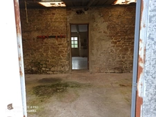 PLOERDUT JOLIE MAISON PIERRE A RENOVER 2 PIECES 50M² ENVIRON  A RENOVER PARCELLE DE 300M² ENVIRON