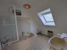 GÂVRES ACCES DIRECT A LA PLAGE JOLIE MAISON DE 105m² ENVIRON 5 PIÈCES PARCELLE CLÔTURÉE EN BOUT D' IMPASSE DE 454m²