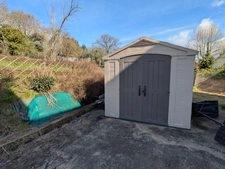 LOCMALO MAISON DE 5 PIÈCES 132 M² ENVIRON EN REZ DE CHAUSSÉE SURÉLEVÉ PARCELLE CLÔTURÉE D'ENVIRON 1500m²