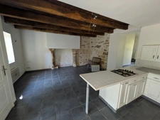 SAINT CARADEC TREGOMEL ENSEMBLE DE 4 LONGERES DE 438M² ENVIRON SUR PARCELLE DE 4400M² AVEC PUITS