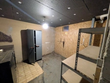 LOCMALO MAISON DE 5 PIÈCES 132 M² ENVIRON EN REZ DE CHAUSSÉE SURÉLEVÉ PARCELLE CLÔTURÉE D'ENVIRON 1500m²