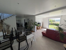 LIGNOL JOLIE MAISON RENONVEE DE 5 PIECES 160m² ENVIRON AVEC VIE DE PLAIN PIED PARCELLE DE 1246m²