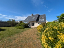 GÂVRES ACCES DIRECT A LA PLAGE JOLIE MAISON DE 105m² ENVIRON 5 PIÈCES PARCELLE CLÔTURÉE EN BOUT D' IMPASSE DE 454m²
