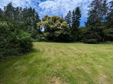 LIGNOL en campage au calme maison en rez de chaussée surélevé de 98m² environ 6 pièces parcelle de 2425m² environ avec dépendance.