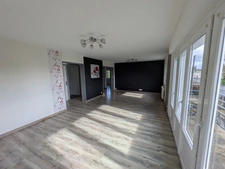 LOCMALO MAISON DE 5 PIÈCES 132 M² ENVIRON EN REZ DE CHAUSSÉE SURÉLEVÉ PARCELLE CLÔTURÉE D'ENVIRON 1500m²