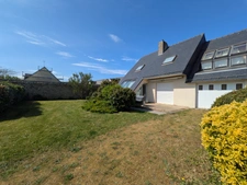 GÂVRES ACCES DIRECT A LA PLAGE JOLIE MAISON DE 105m² ENVIRON 5 PIÈCES PARCELLE CLÔTURÉE EN BOUT D' IMPASSE DE 454m²