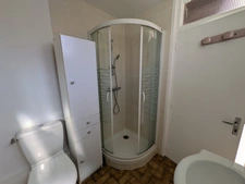 SEGLIEN MAISON EN PIERRE SOUS ARDOISES 65m² ENVIRON 4 PIECES PARCELLE DE 145M² ENVIRON