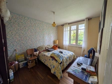 MELRAND MAISON 3 PIECES EN REZ DE CHAUSSEE SURELEVE PARCELLE DE 3109M² CLOTURE AVEC DEPENDANCE ET PUITS
