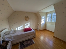 LOCMALO PROPRIÉTÉ DE 180M² ENVIRON EN CAMPAGNE AU CALME ENSEMBLE DE 2 MAISONS AVEC DOUBLE GARAGE PRÉAU ET DÉPENDANCE PUITS JARDIN ET BOIS DE 1 HECTARE 56