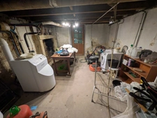 GUEMENE SUR SCORFF MAISON BOURGEOISE  7 PIÈCES 185 M² ENVIRON AVEC GARAGE ET DÉPENDANCES,UN PUITS UNE PARCELLE DE 3706M² 