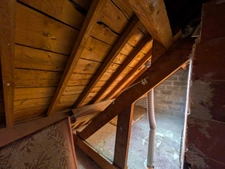 BUBRY EN CAMPAGNE AU CALME MAISON NÉO BRETONNE EN REZ DE CHAUSSEE SURELEVE AVEC VIE DE PLAIN PIED DE 5 PIÈCES DE 100m² ENVIRON PARCELLES CLÔTURÉES DE 2315M²