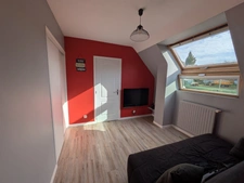 LOCMALO MAISON RÉCENTE AVEC VIE DE PLAIN PIED DE 5 PIÈCES 130 M² PARCELLE DE 2000M² CLÔTURÉE