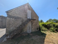 GUEMENE SUR SCORFF LONGÈRE DE 180M² ENVIRON 3 PIÈCES PARCELLE DE 1087M² ENVIRON