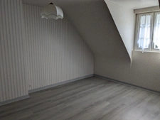 PLOERDUT NEO BRETONNE DE 140M² ENVIRON 6 PIECES AVEC VIE DE PLAIN PIED PARCELLE CLOTUREE DE 1077m²