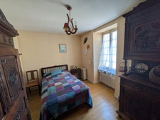 GUEMENE SUR SCORFF GRANDE MAISON DE 170M² DIVISEE EN 3 LOGEMENTS PARCELLE DE 561M²