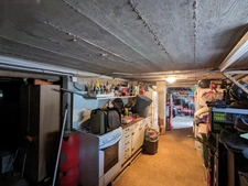 NEULLIAC MAISON EN REZ DE CHAUSSEE SURELEVE de 73m² 3 PIECES PARCELLE DE 1231m² EN PARTIE CONSTRUCTIBLE