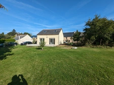EVRIGUET JOLIE MASION DE 3 PIECES, RENOVATION RECENTE EN CAMPAGNE PARCELLE DE 2154 M²