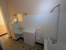 BUBRY EN CAMPAGNE AU CALME MAISON NÉO BRETONNE EN REZ DE CHAUSSEE SURELEVE AVEC VIE DE PLAIN PIED DE 5 PIÈCES DE 100m² ENVIRON PARCELLES CLÔTURÉES DE 2315M²