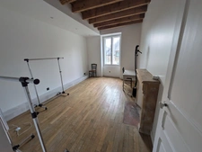 GUEMENE SUR SCORFF IMMEUBLE DE 230M² ENVIRON SUR 3 NIVEAUX AVEC JARDIN