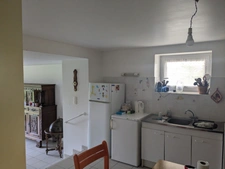GUEMENE SUR SCORFF IMMEUBLE DE RAPPORT COMPOSE DE 2 LOGEMENTS T3 ET T5 JARDIN DE 800M² ENVIRON