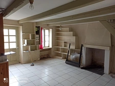 PLOERDUT JOLIE MAISON PIERRE A RENOVER 2 PIECES 50M² ENVIRON  A RENOVER PARCELLE DE 300M² ENVIRON