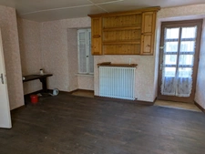GUEMENE SUR SCORFF GRANDE MAISON DE 170M² DIVISEE EN 3 LOGEMENTS PARCELLE DE 561M²