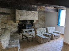 GUEMENE SUR SCORFF JOLIE MAISON EN PIERRE SOUS ARDOISE 95M² 4 PIECES  A RENOVER SANS JARDIN