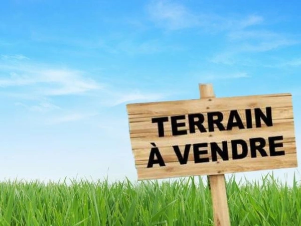   GUEMENE SUR SCORFF TERRAIN CONSTRUCTIBLE DE 905m²