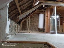 PLOERDUT JOLIE MAISON PIERRE A RENOVER 2 PIECES 50M² ENVIRON  A RENOVER PARCELLE DE 300M² ENVIRON