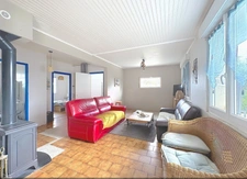 PLOERDUT MAISON EN REZ DE CHAUSSÉE SURÉLEVÉ DE  7 PIÈCES DE 137m² ENVIRON PARCELLE CLÔTURÉE de 966M 2.