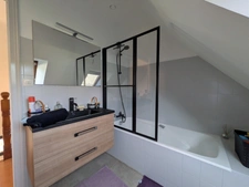 GUERN JOLIE MAISON NÉO BRETONNE AVEC UNE VIE DE PLAIN PIED DE 4 PIECES DE 100M² ENVIRON SUR PARCELLE DE 911m²