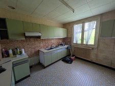 LOCMALO MAISON À RÉNOVER DE 80M² environ 5 pièces parcelle de 1066m² envion.